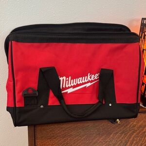 Milwaukee Heavy Duty Contractor Red and Black Duffel Bag